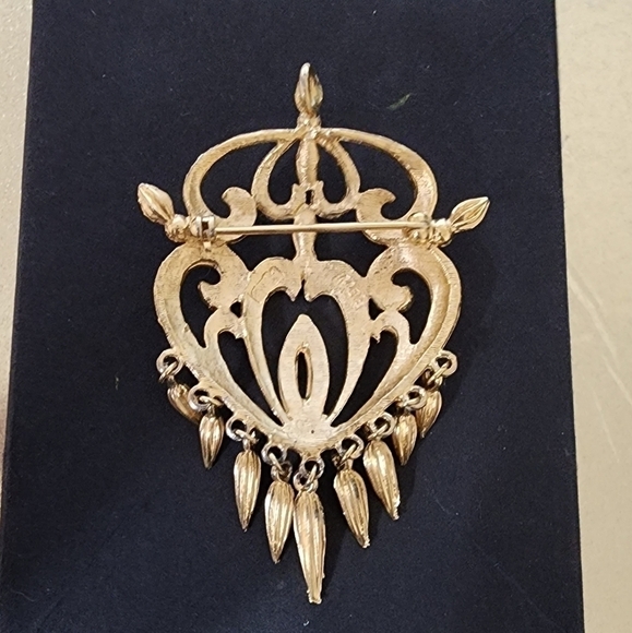 Vintage Avon Gold Tone Scroll Brooch Pendant - Picture 1 of 8